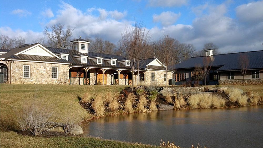 Upperville, VA Custom Design Barn